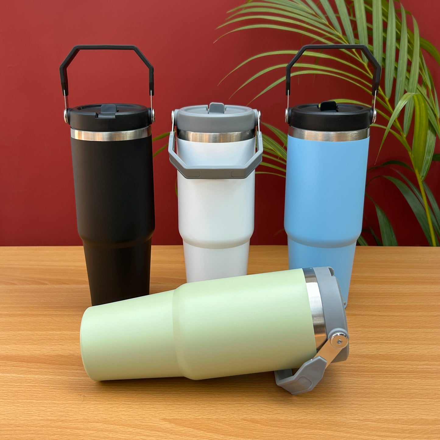 Solid Tumbler With Handle (900ML)