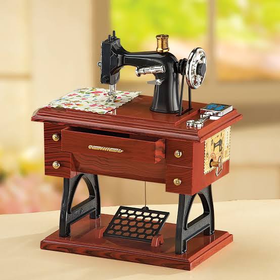 Vintage  Mini Sewing Machine With Music Box